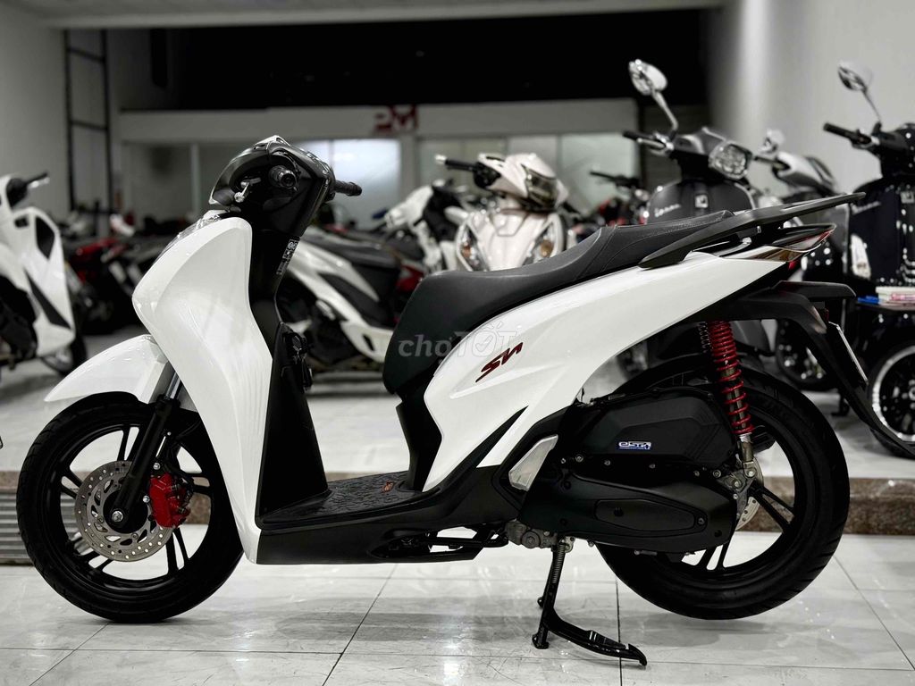 Sh125 2023 Lướt chính chủ ký ( Hỗ trợ Trả GÓP ) 🔥🔥. Mua bán Xe máy tại Thị xã Phú Mỹ Bà Rịa - Vũng Tàu được đăng bởi Cửa Hàng Xe Máy Phú Mỹ hình 9