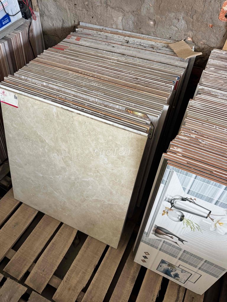 Gạch lát nền 40x40 Tồn kho. Mua bán Nội thất, đồ gia dụng khác tại Thành phố Cà Mau Cà Mau được đăng bởi Thinh Nguyen hình 1