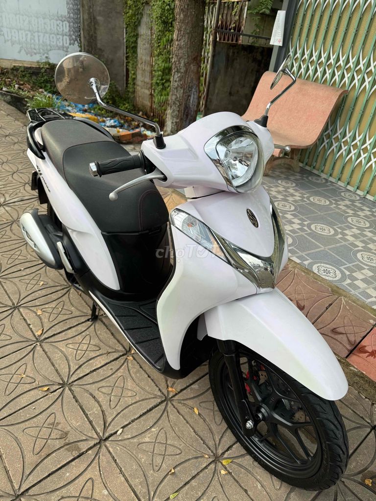 SH Mode 2020 abs trắng ánh tím.. Mua bán Xe máy tại Quận Ô Môn Cần Thơ được đăng bởi Trần Tùng hình 7