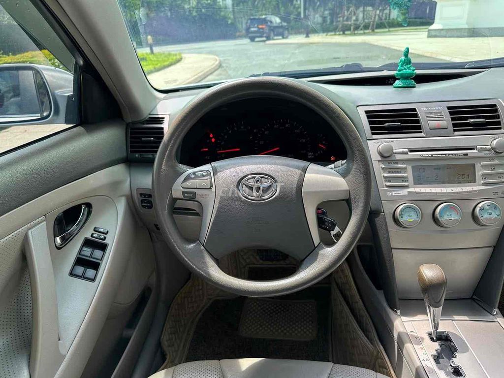 BÁN CAMRY 2.4LE 2007 NHẬP MỸ CHẤT LƯỢNG CAO. Mua bán Ô tô tại Quận Long Biên Hà Nội được đăng bởi Em Minh hình 16
