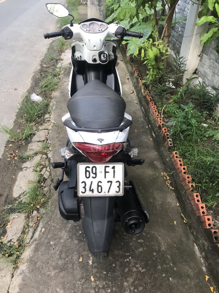 Yamaha novo 4 màu trắng. Mua bán Xe máy tại Huyện Bến Lức Long An được đăng bởi Nguyên  hình 3