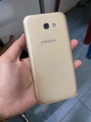 Samsung Galaxy A7 (2017) 32GB Vàng