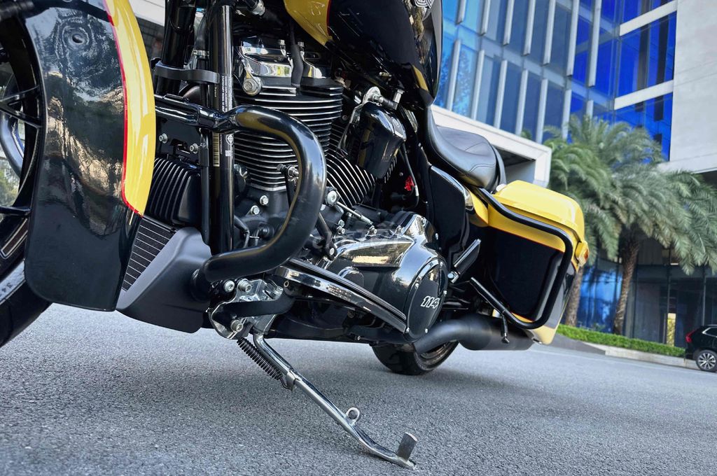 HARLEY Road Glide 114Ci 6/2024 Siêu Lướt. Mua bán Xe máy tại Quận Tân Bình Tp Hồ Chí Minh được đăng bởi Nguyễn Đình Quang Duy  hình 6