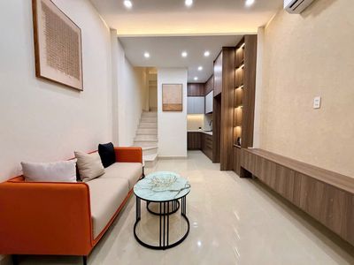 Rent · 2 bd · 23 м² · Quận Bình Thạnh, ул. Đường Thanh Đa