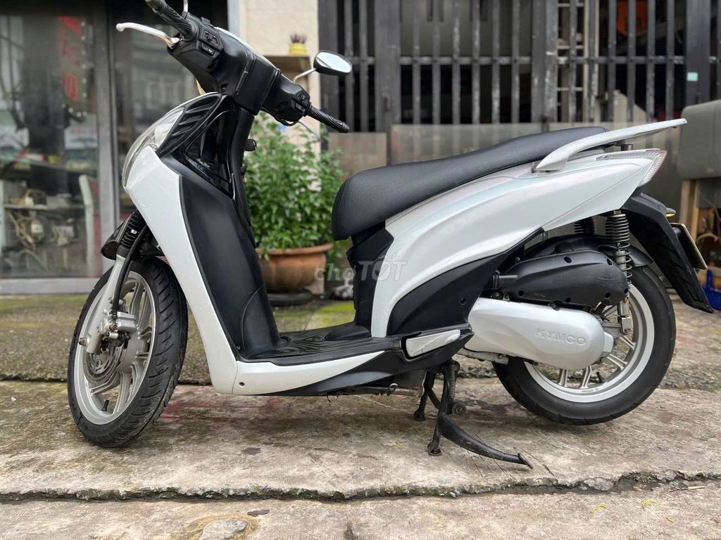 Kimco Fi 2013 nguyên zin bst.. Mua bán Xe máy tại Quận 12 Tp Hồ Chí Minh được đăng bởi Ngọc Danh hình 1