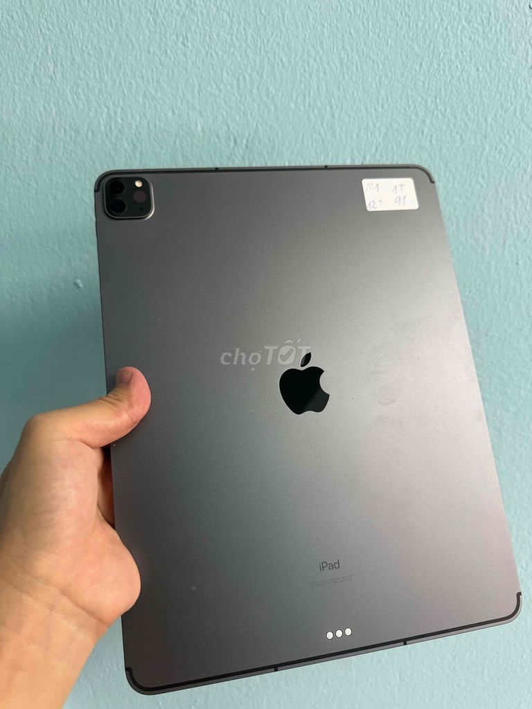 Apple iPad Pro M1 12.9 inch 16GB/1TB Xám. Mua bán Máy tính bảng tại Quận Hoàng Mai Hà Nội được đăng bởi chu  hình 1