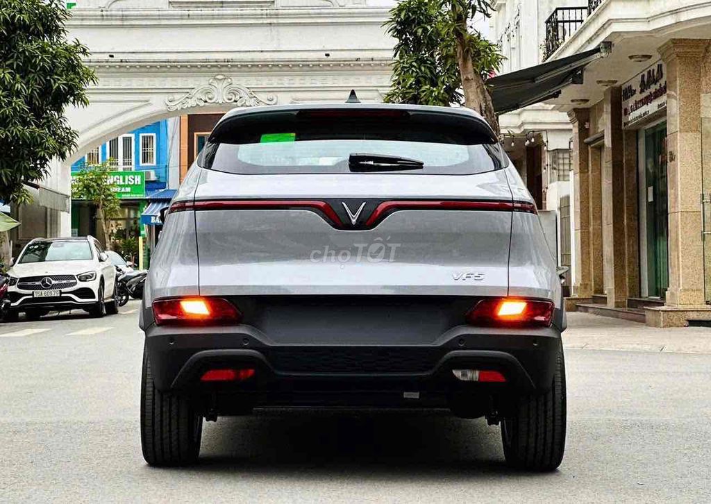 VINFAST VF5 TRẢ TRƯỚC CHỈ TỪ 0 ĐỒNG,NHIỀU KM. Mua bán Ô tô tại Quận Bình Tân Tp Hồ Chí Minh được đăng bởi  Vân  VinFast Sài Gòn hình 4