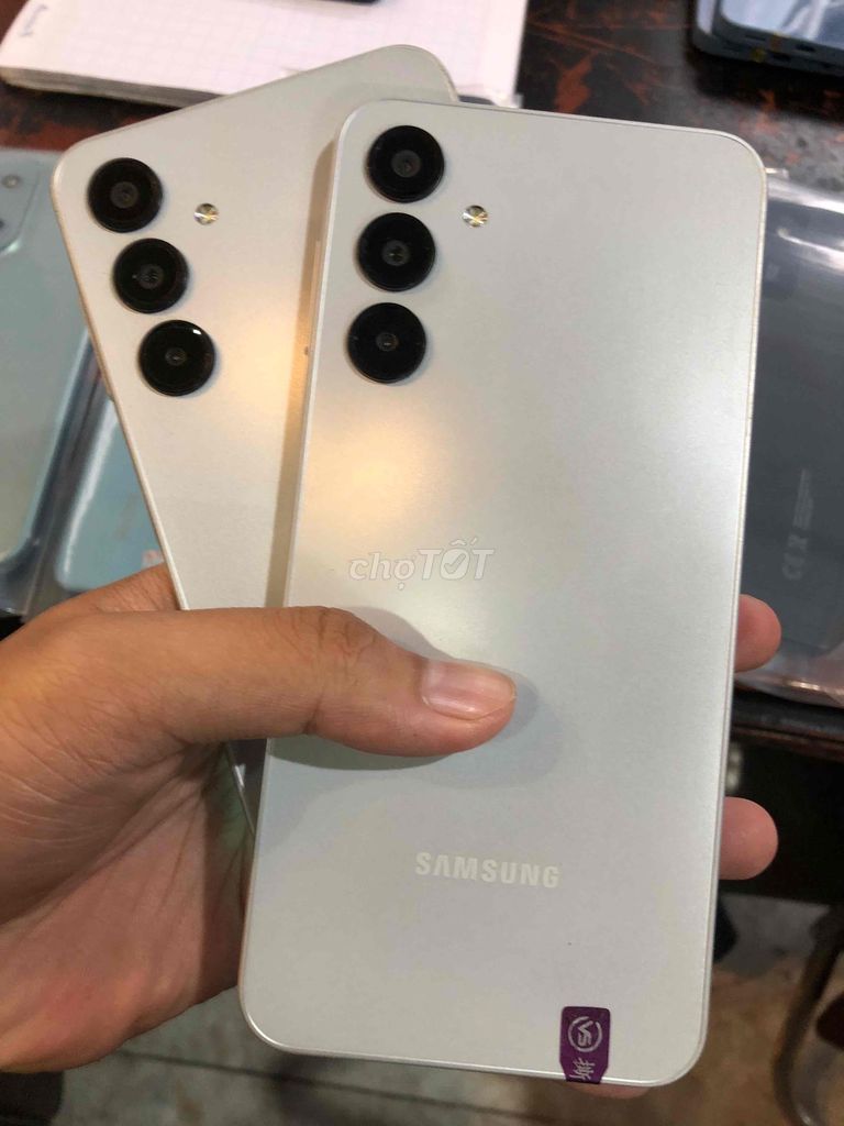 Samsung Galaxy A16 128GB RAM 8GB. Mua bán Điện thoại tại Quận Tân Phú Tp Hồ Chí Minh được đăng bởi Tony Chung hình 1