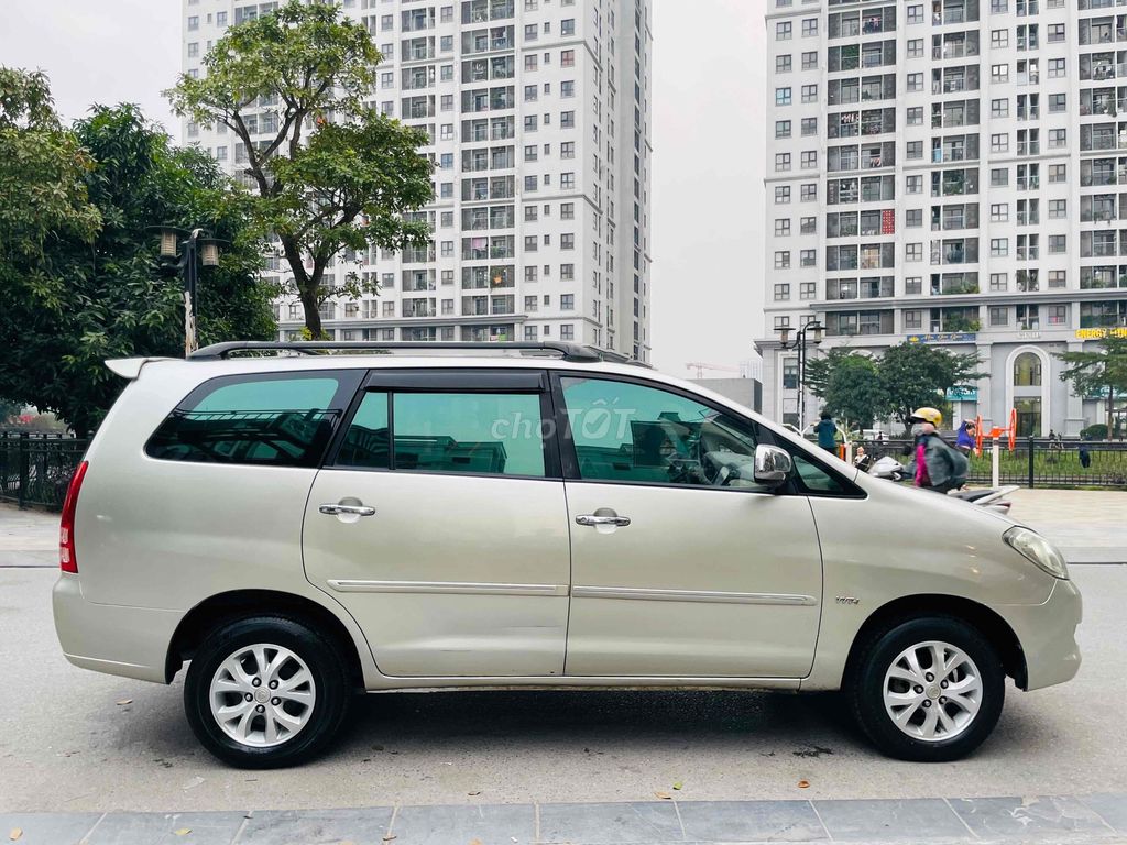 Innova G 2007 một chủ từ đầu,xe nguyên bản cả xe. Mua bán Ô tô tại Quận Bắc Từ Liêm Hà Nội được đăng bởi Đỗ Tiến Dũng hình 11