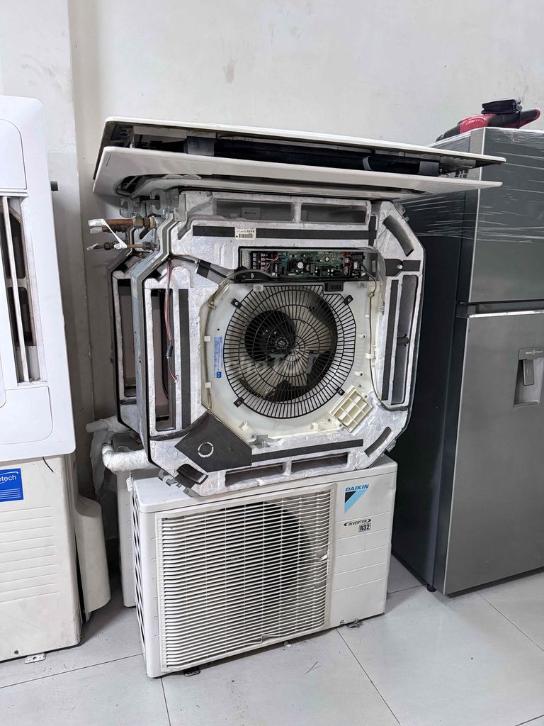 Máy lạnh âm trần Daikin 3hp Inverter. Mua bán Máy lạnh, điều hoà tại Quận Bình Tân Tp Hồ Chí Minh được đăng bởi Điện Lạnh Tân Tiến hình 1
