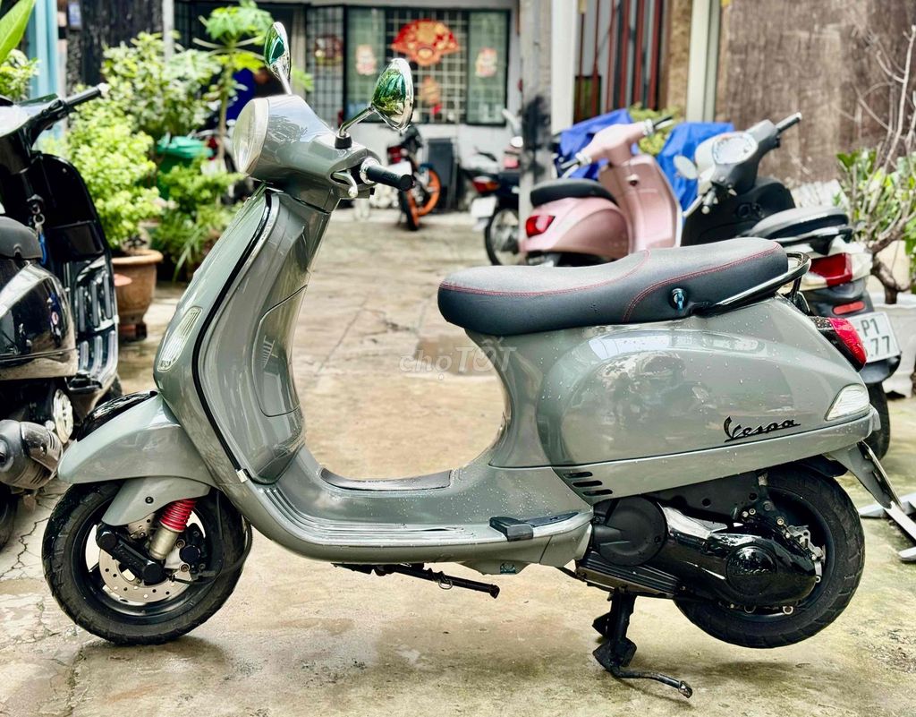Vespa Lx 125cc 3vie 2014 bstp chính chủ cần bán. Mua bán Xe máy tại Quận Gò Vấp Tp Hồ Chí Minh được đăng bởi Khanh hình 3