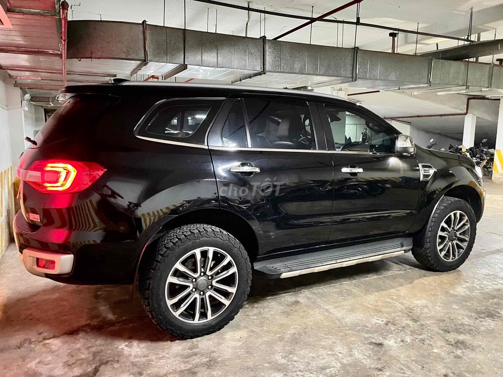 Ford Everest 2019 Titanium 2.0L AT 4x2 - 84000 km. Mua bán Ô tô tại Quận Tân Bình Tp Hồ Chí Minh được đăng bởi Giang hình 2