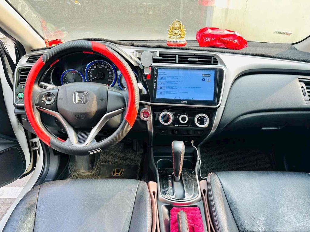 Honda City 1.5 AT 2015 Белый красивый автомобиль без недостатков