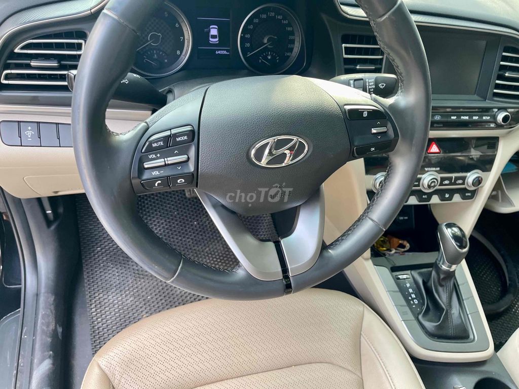 Hyundai Elantra 2021 1.6 AT - 64000 km. Mua bán Ô tô tại Thành phố Đông Hà Quảng Trị được đăng bởi liêm hình 7
