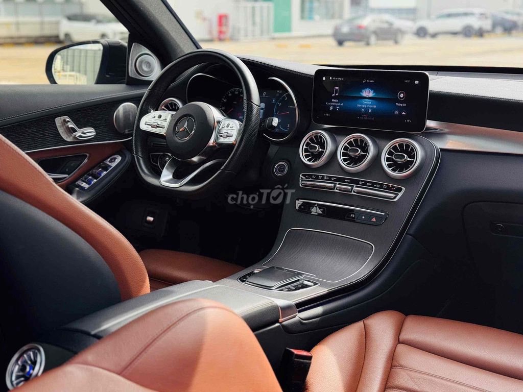 Mercedes Benz GLC300 V1 2022 - 39000 km. Mua bán Ô tô tại Quận Bình Tân Tp Hồ Chí Minh được đăng bởi Lê Minh Quý hình 12