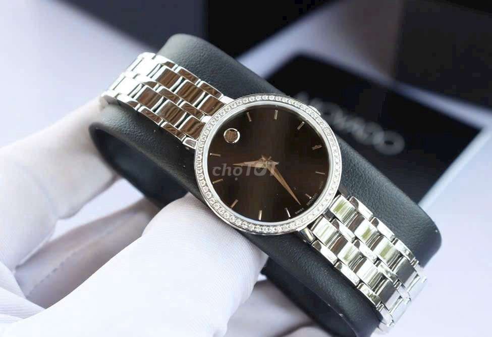 Movado Nữ kim cương mới 100% nguyên hộp