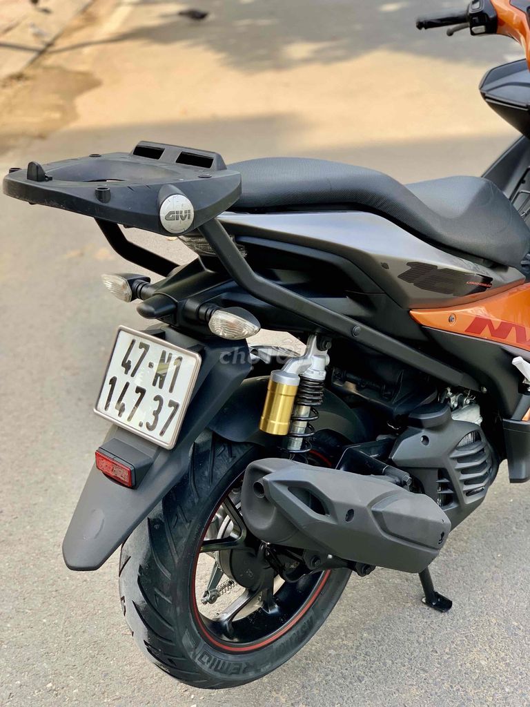 Yamaha NVX 125 2019 Chính Chủ Xe Đẹp Có Cảng Givi. Mua bán Xe máy tại Thành phố Thủ Đức Tp Hồ Chí Minh được đăng bởi Khương Phan hình 12