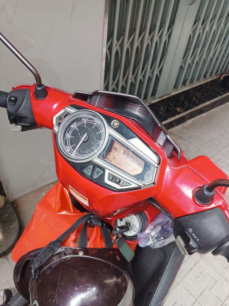 Yamaha Nouvo 5 Fi Đỏ xám. Mua bán Xe máy tại Quận 8 Tp Hồ Chí Minh được đăng bởi Mr Lương  hình 1