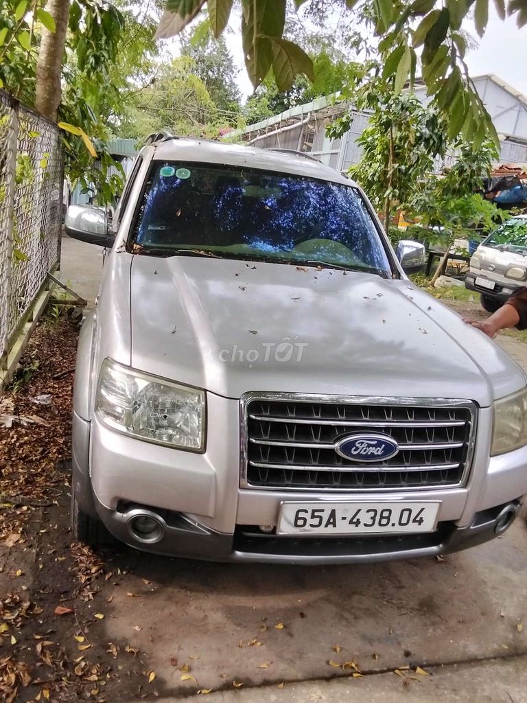 Bán xe 7 chỗ Everres máy dầu đời 2007. Mua bán Ô tô tại Quận Cái Răng Cần Thơ được đăng bởi Hoang anh hình 1