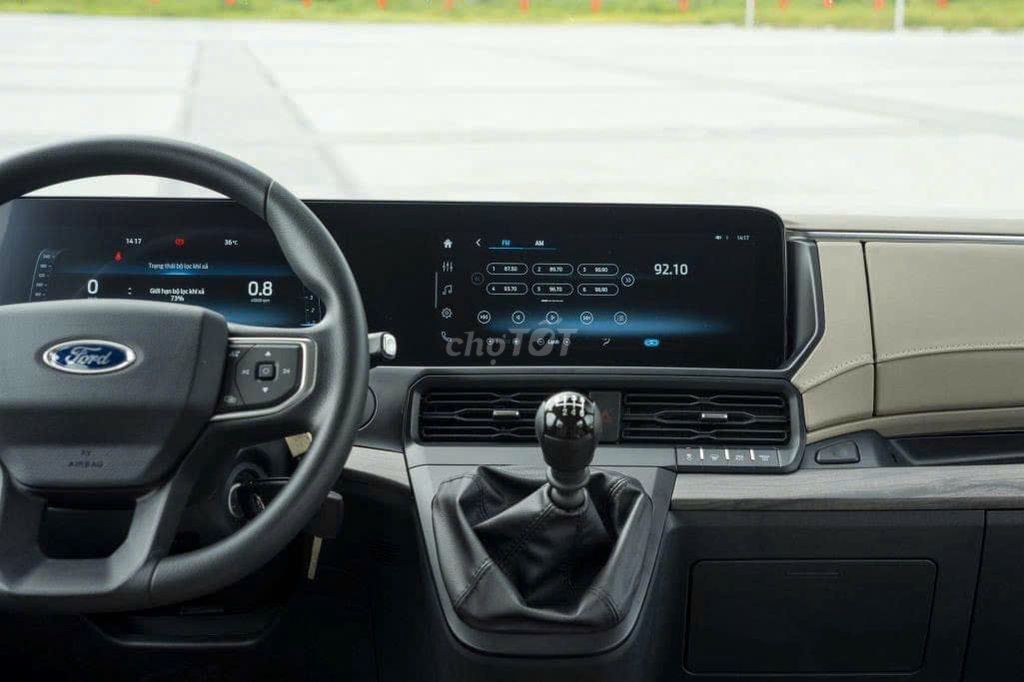 Ford Transit 18c Bạc,trắng giá tốt giao ngay. Mua bán Ô tô tại Quận Bình Tân Tp Hồ Chí Minh được đăng bởi Khiêm Ford Phú Mỹ hình 8