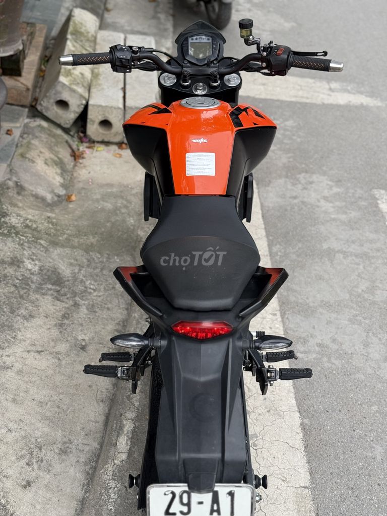 KTM Duke 200 2019 có trả góp trao đổi ✅. Mua bán Xe máy tại Quận Thanh Xuân Hà Nội được đăng bởi Phú Lý hình 6