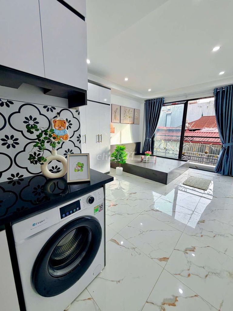 CCMN mới khai trương 25-30m2 full đồ. máy giặt riêng tại đường Láng