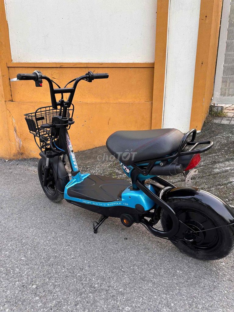 xe Giant nhập bền, bình khoẻ. Mua bán Xe điện tại Quận Hoàng Mai Hà Nội được đăng bởi Mika Nguyễn hình 5