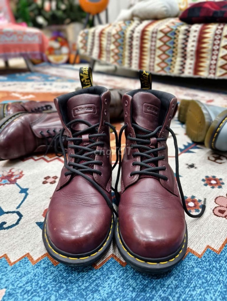 Bốt da Dr.Martens chính hãng, used