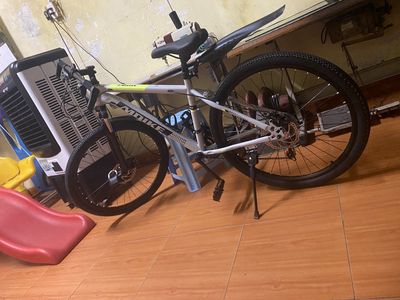 Xe đạp MDIKE m682 vẫn mới nguyên còn bhanh. Mua bán Xe đạp tại Huyện Gia Lâm Hà Nội được đăng bởi doan kim ly