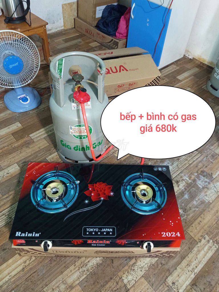 Bếp và bình gas, giá 680k