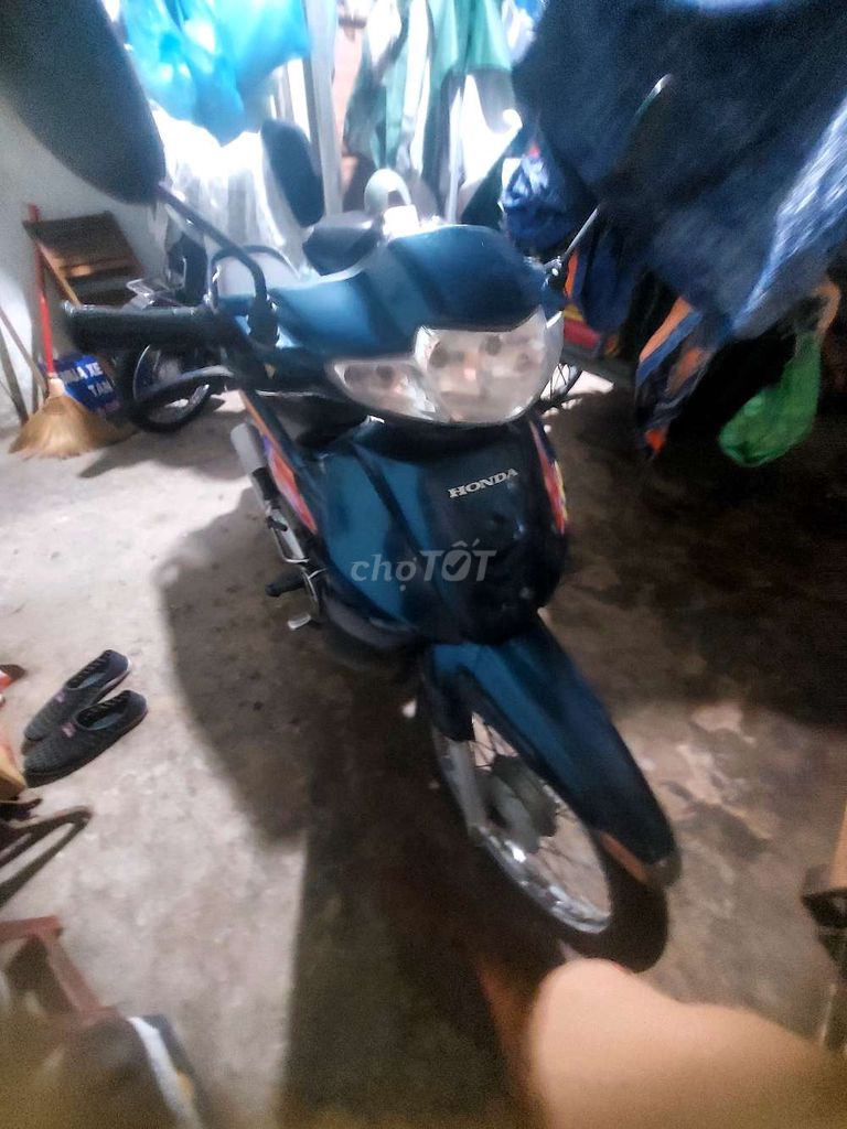 Honda Wave, синий бензин