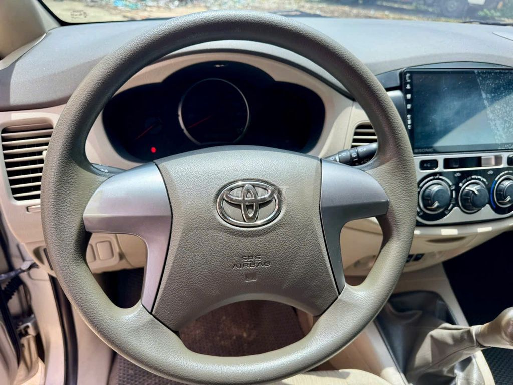 Toyota Innova 2.0E đời xe: 2015 Số sàn 8 chỗ ngồi. Mua bán Ô tô tại Huyện Hóc Môn Tp Hồ Chí Minh được đăng bởi Mr Nhựt chuyên xe hơi lướt chuẩn Toyota Sure hình 18