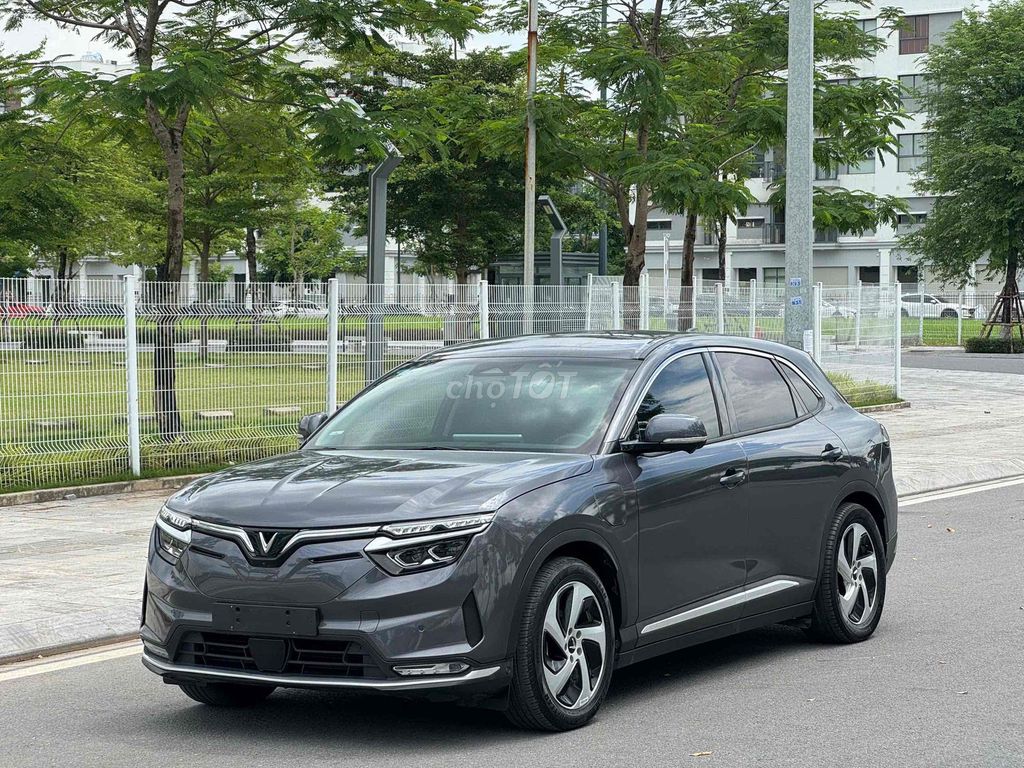 VF8 Eco 2022 GF Mua Pin SDI đi cực ít 16.000km. Mua bán Ô tô tại Quận Thanh Xuân Hà Nội được đăng bởi hoang tran minh hình 1