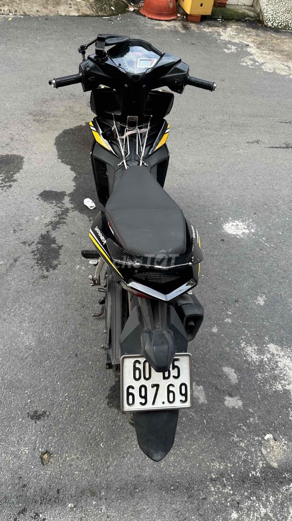 Honda Winner v1 черный с золотым, в родне, тихий