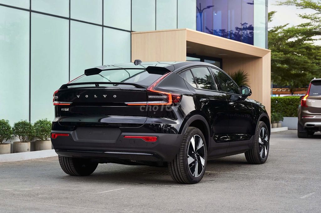 Volvo EC40 Recharge 2026 xe điện giao T12/2025. Mua bán Ô tô tại Quận 7 Tp Hồ Chí Minh được đăng bởi Volvo Car Sài Gòn hình 4