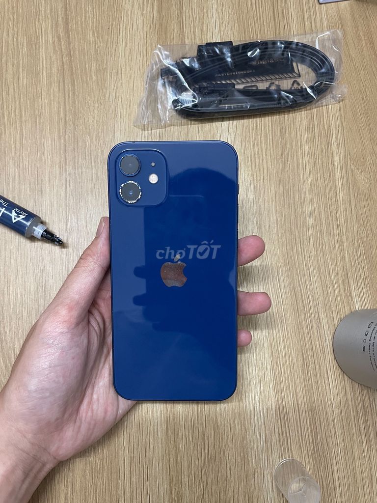 Apple iPhone 12 64GB Xanh Đã dùng. Mua bán Điện thoại tại Quận Cẩm Lệ Đà Nẵng được đăng bởi Đoàn Ngọc Trí hình 1