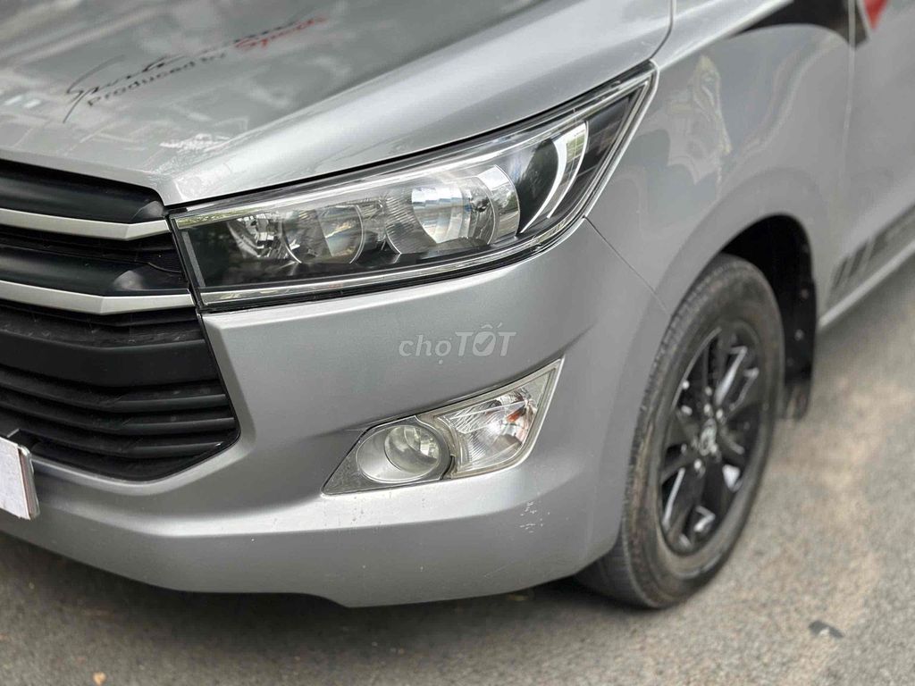 Toyota Innova 2018 photo 5