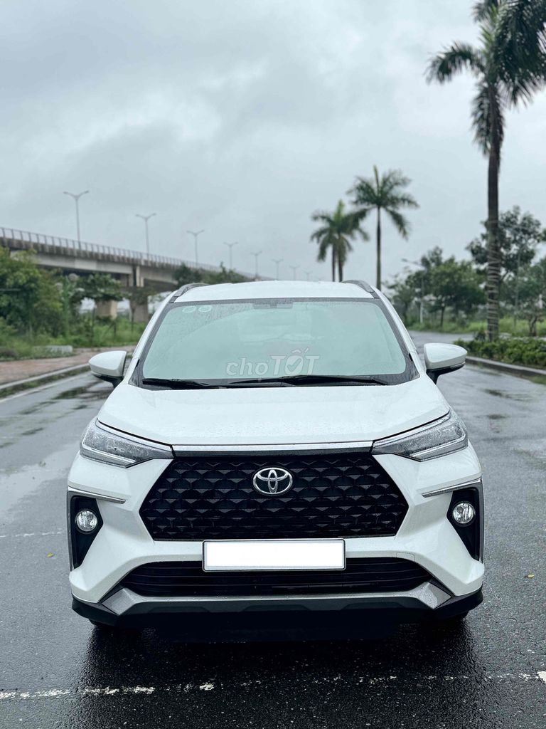 Toyota Veloz Cross 2023 - 6000 km siêu siêu lướt