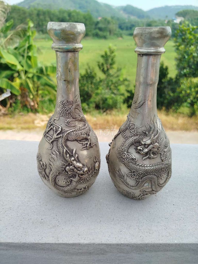 Lọ Đồng Bạch Cổ Xưa Rồng Đúc Nổi. Mua bán Đồ sưu tầm, đồ cổ tại Huyện Đoan Hùng Phú Thọ được đăng bởi Phong nguyễn hình 1