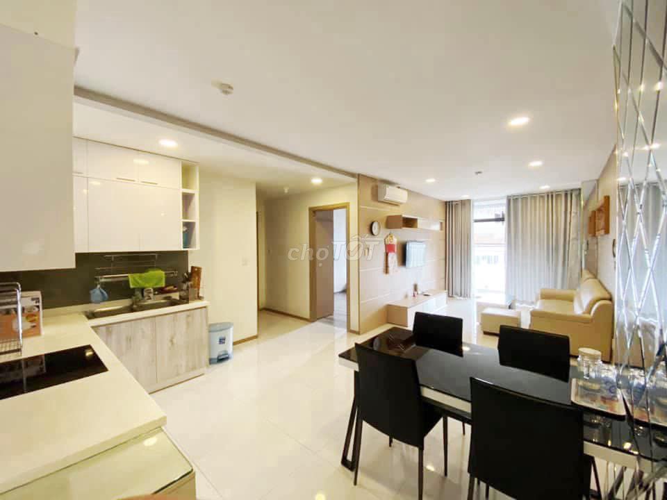 Rent · 2 bd · 80 м² · Quận 4, ул. Đường Nguyễn Tất Thành