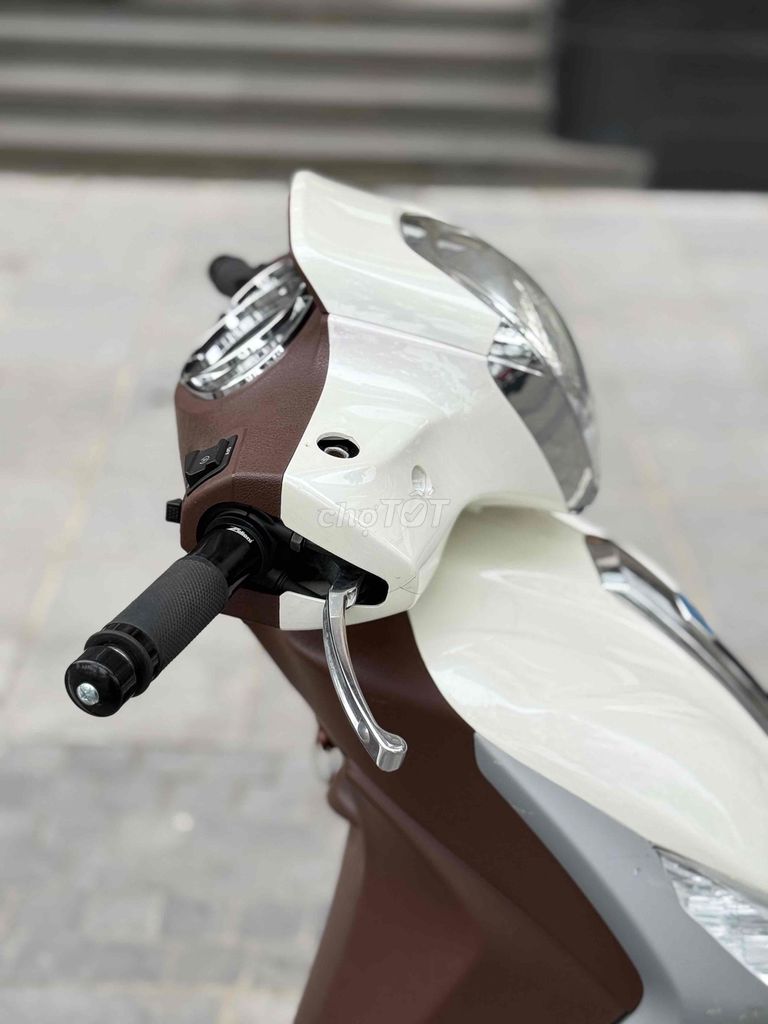 Piaggio Medley S 125 ABS 2018 Xuất Sắc cực 29BA. Mua bán Xe máy tại Quận Ba Đình Hà Nội được đăng bởi Xe Máy Nam Thi hình 9