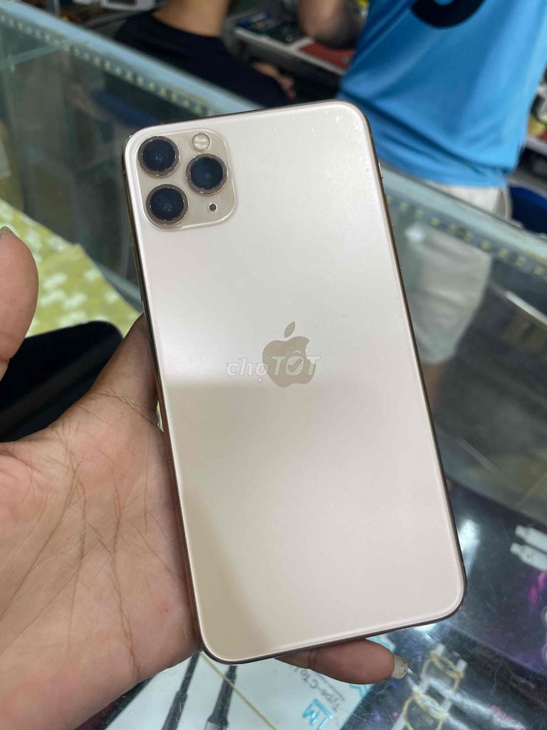 Apple iPhone 11 Pro Max Vàng. Mua bán Điện thoại tại Huyện Long Mỹ Hậu Giang được đăng bởi nguyễn tân hình 1