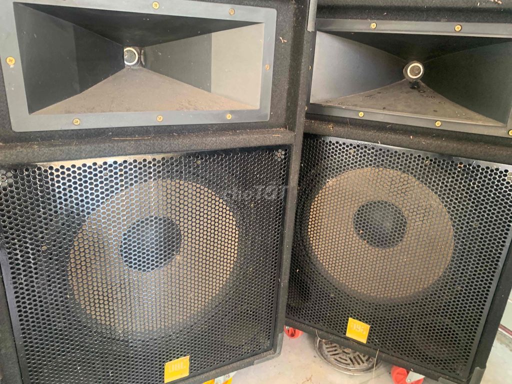 Loa JBL 40 Đen. Mua bán Tivi, Âm thanh tại Thị xã Bình Minh Vĩnh Long được đăng bởi nguyễn khang hình 1