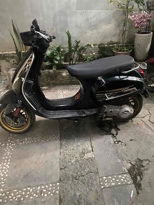 Piaggio Vespa Đen. Mua bán Xe máy tại Quận 12 Tp Hồ Chí Minh được đăng bởi giang hoang