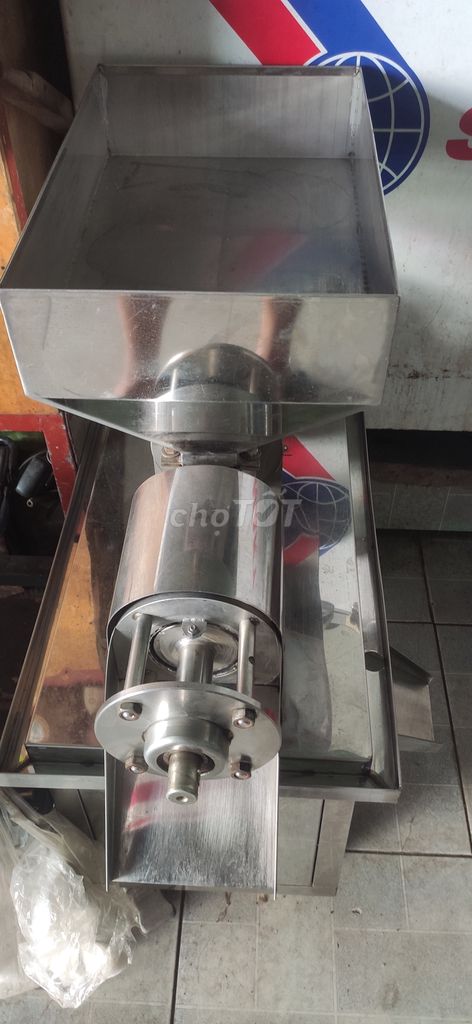 Máy nạo máy ép dừa thanh lý máy xài bình thường. Mua bán Nội thất, đồ gia dụng khác tại Huyện Bình Chánh Tp Hồ Chí Minh được đăng bởi Khang Nguyen hình 2