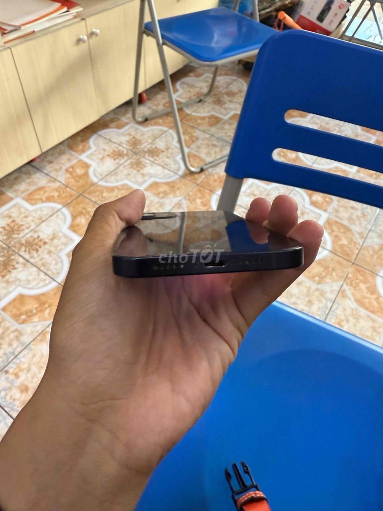 iphone 12 64gb. Mua bán Điện thoại tại Thành phố Tây Ninh Tây Ninh được đăng bởi cầm đồ thanh lí giá rẻ hình 6