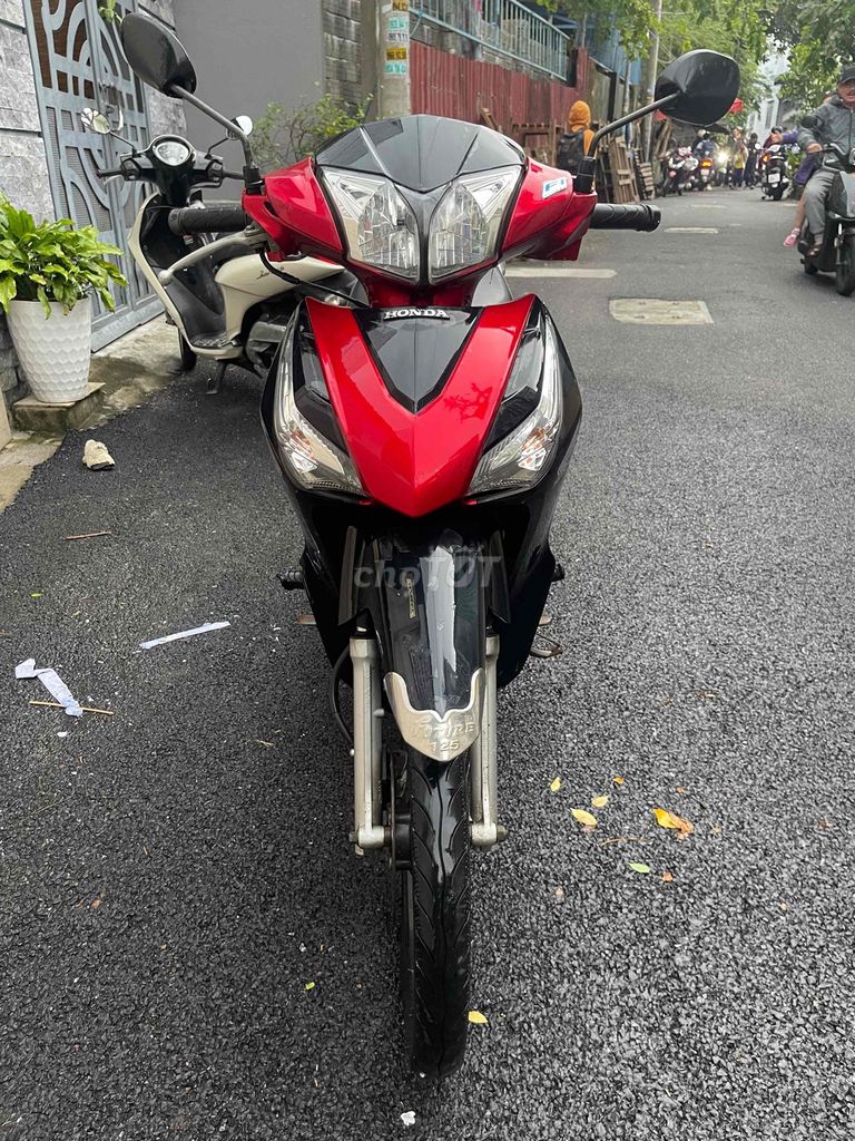 Honda Future 2016 Đỏ đen. Mua bán Xe máy tại Quận Sơn Trà Đà Nẵng được đăng bởi Trang hình 1