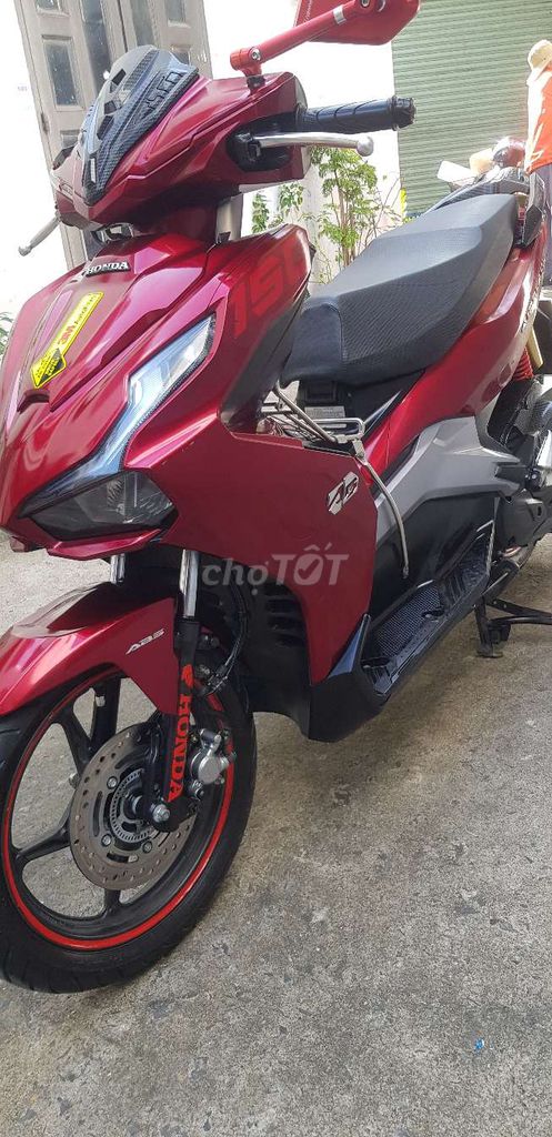 Ab 150 ABS chính chủ. Mua bán Xe máy tại Quận Bình Tân Tp Hồ Chí Minh được đăng bởi A Long hình 1