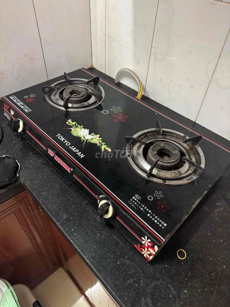 Bếp ga đôi đẹp kèm bình gas. Mua bán Bếp, lò, đồ điện nhà bếp tại Quận Tân Bình Tp Hồ Chí Minh được đăng bởi Anh Tuan hình 1