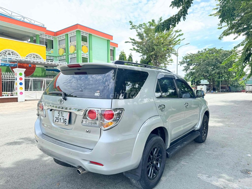 Fortuner 2015 2.7V 4x2 - 86000 km Gia đình ít sử. Mua bán Ô tô tại Quận 12 Tp Hồ Chí Minh được đăng bởi a Bo hình 5